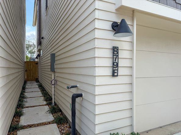879 Rachel Street F, Houston TX 77091