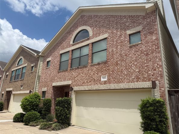 3716 Main Plaza Drive, Houston TX 77025