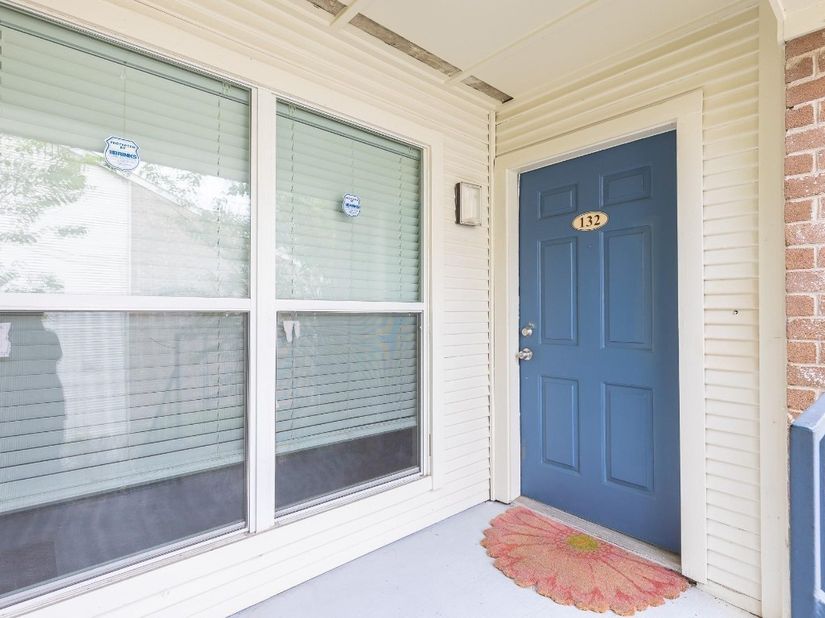 3900 Woodchase Drive 132, Houston TX 77042