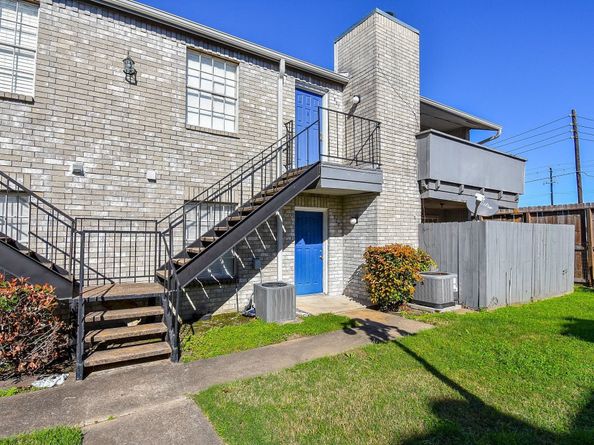 9700 Leawood Boulevard 1007, Houston TX 77099
