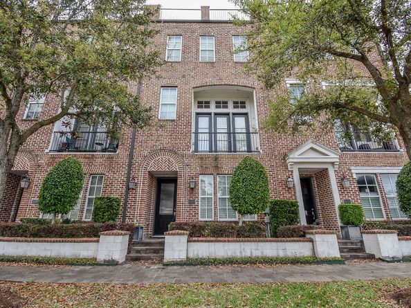 1027 Saint Charles Street, Houston TX 77003