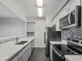 3124 Holly Hall Street