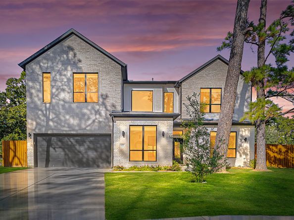 14002 Woodthorpe Lane, Houston TX 77079