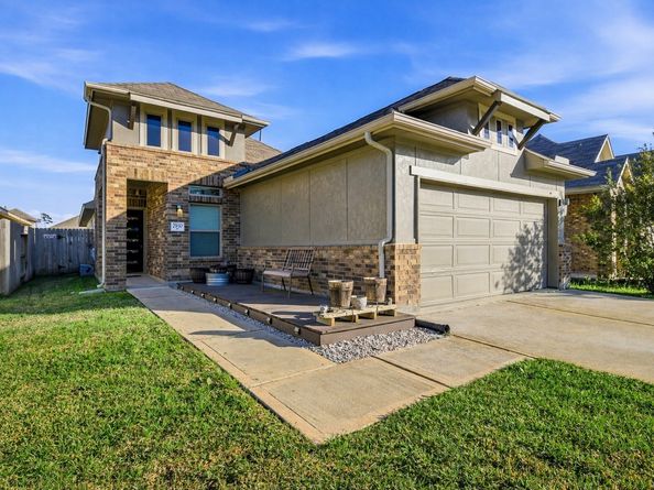 2930 Yaupon Grove Lane, Conroe TX 77385