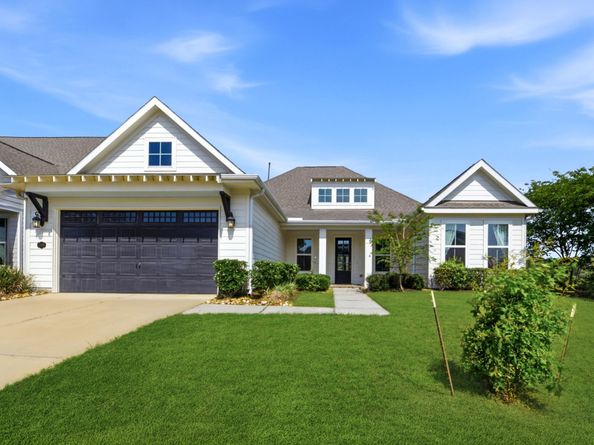 2339 Pale Star Drive, Conroe TX 77384