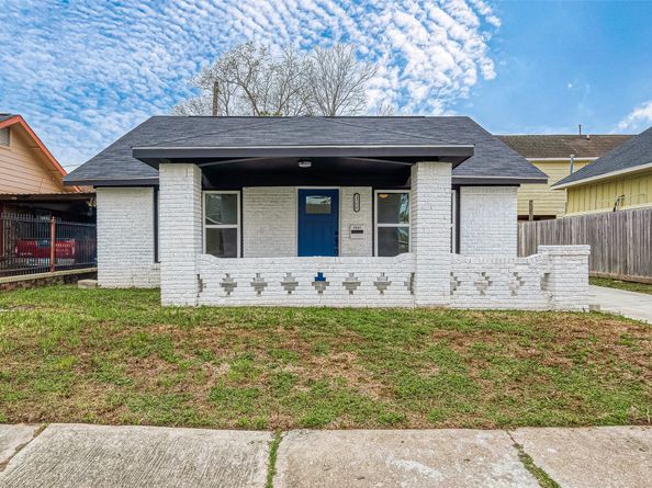 4726 Pease Street, Houston TX 77023