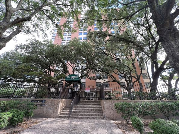 7520 Hornwood Drive 608, Houston TX 77036