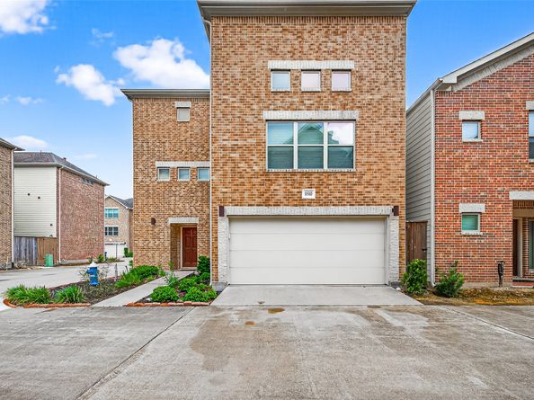 11510 Main Ash Drive, Houston TX 77025