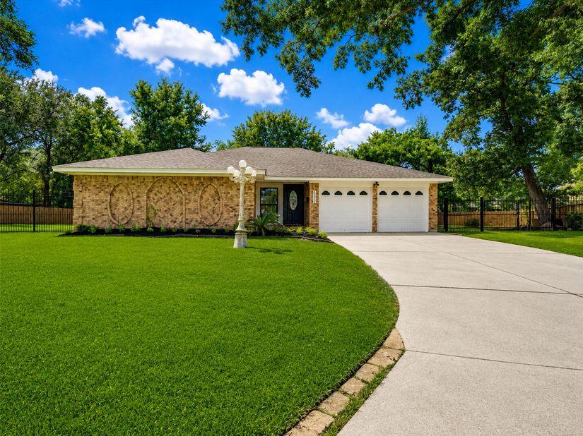 12802 Louisville Street, Houston TX 77015