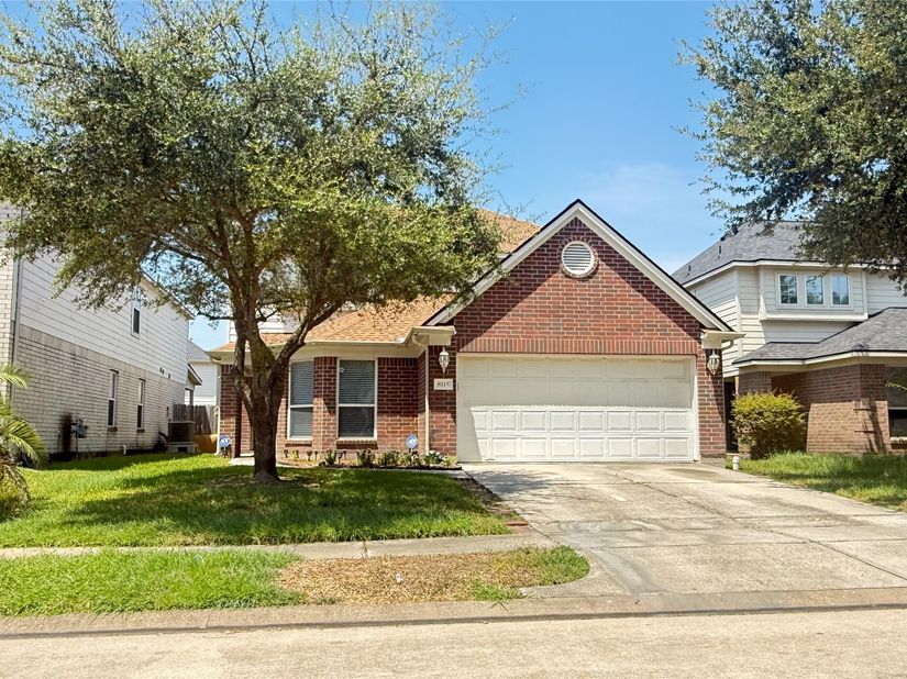 8115 Narrow Brook Way, Houston TX 77016