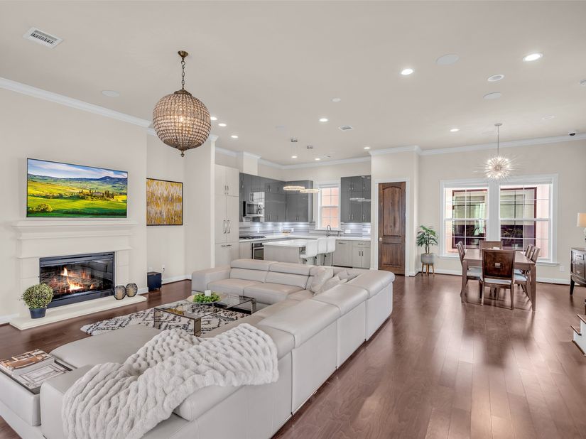 2307 Richton, Houston TX 77098