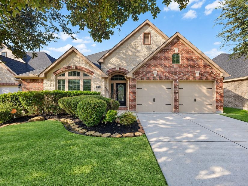 13206 Gentle Water Drive, Houston TX 77044