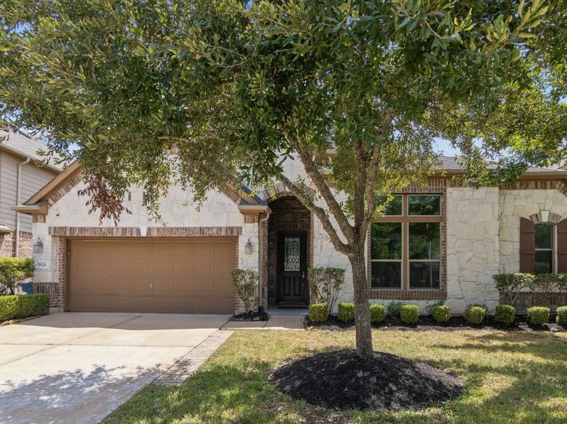 9526 Barlow Springs Lane, Humble TX 77396