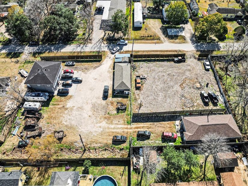 15322 Paul Road, Sugar Land TX 77498
