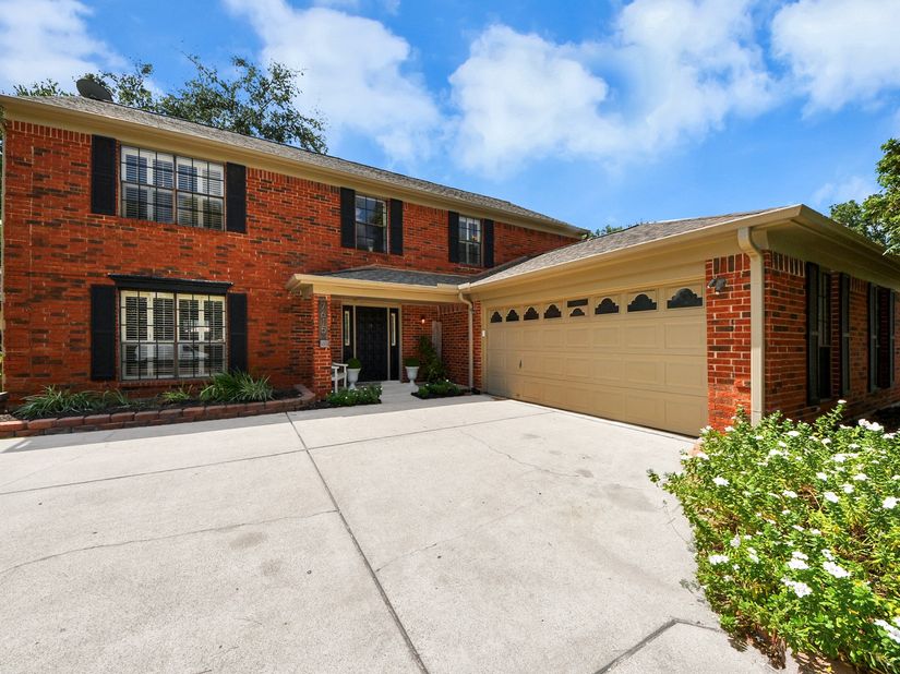 7615 Park Falls Drive, Houston TX 77095