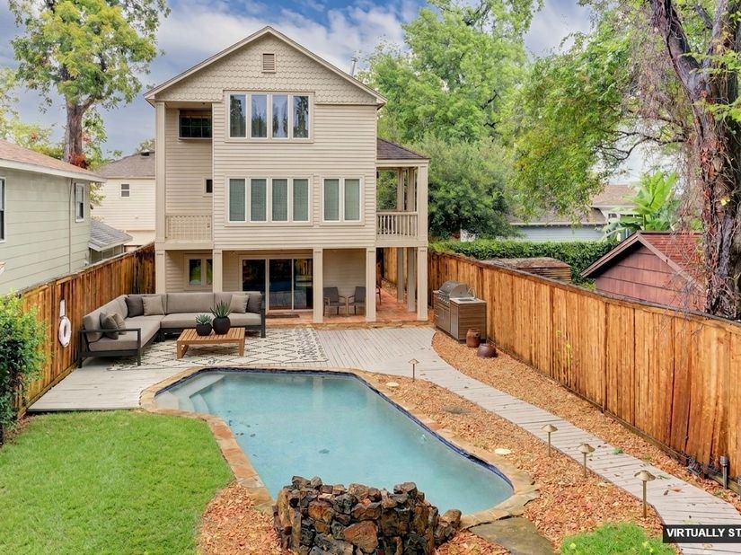 613 E 21st Street, Houston TX 77008