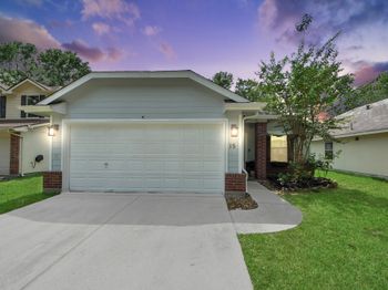 15 Bark Bend Place
