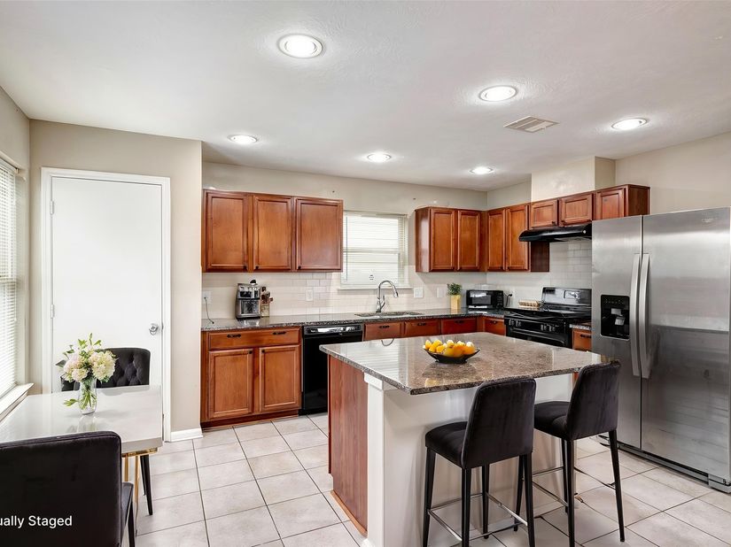 18953 Bobcat Path Court, Houston TX 77073