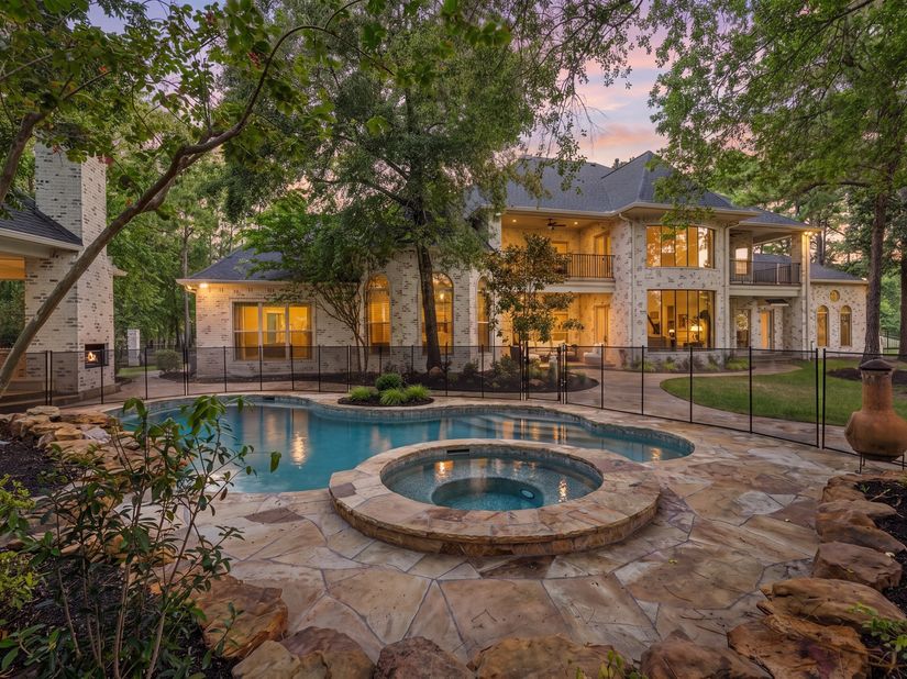 31 Hollymead Drive, Spring TX 77381