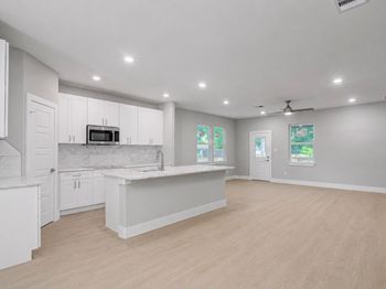 5447 N Shady Creek Drive