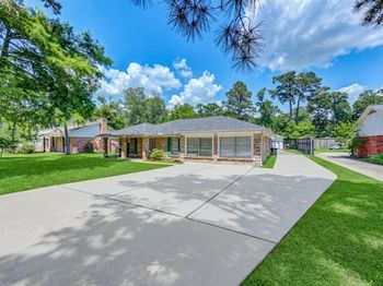 24522 Glen Loch Drive