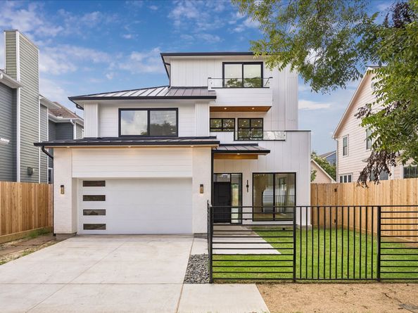 2218 Gostick Street, Houston TX 77008