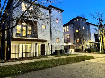 222 Knox Street