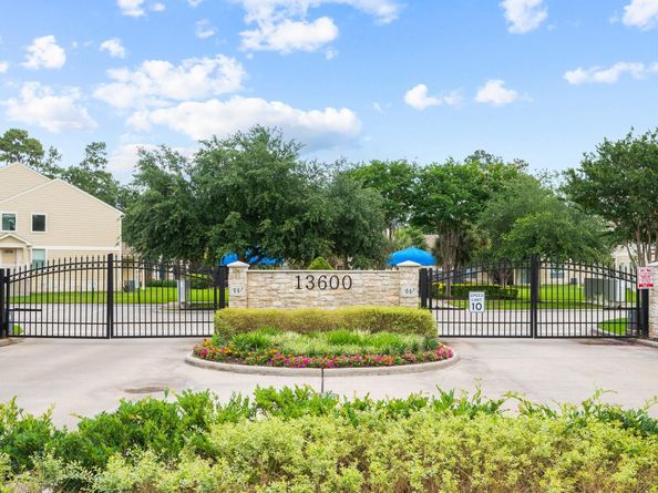 13600 Breton Ridge Street 25E, Houston TX 77070