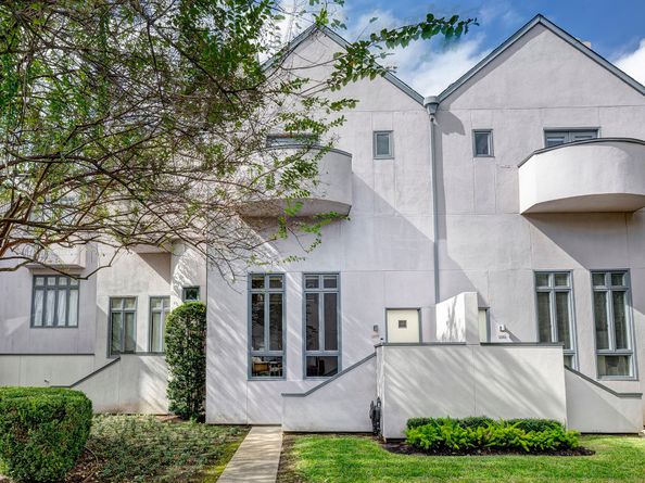 1377 Arlington Street 1377, Houston TX 77008