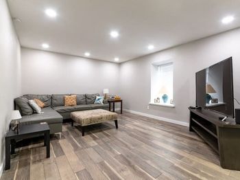 8299 Kingsbrook Road