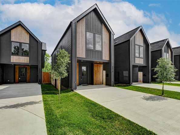 8008 Sunbury Street, Houston TX 77028