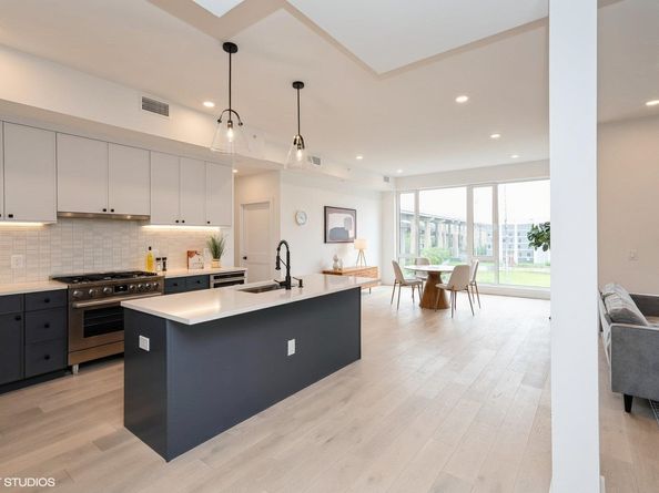 425 3rd St 404, Jersey City NJ 07302