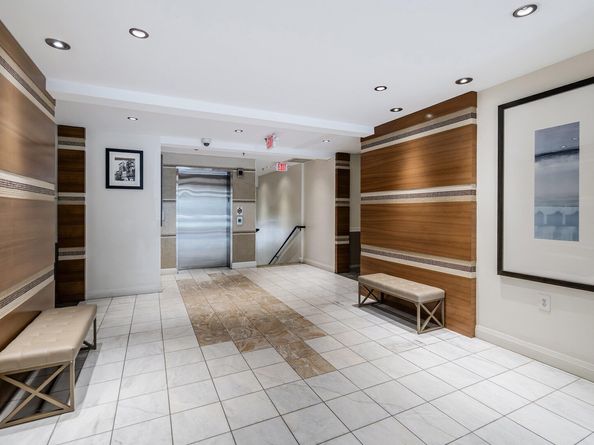 30 Freedom Way 302, Jersey City NJ 07305