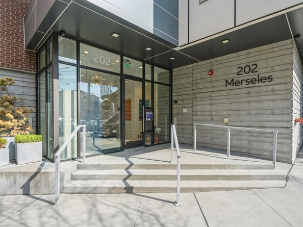 202 Merseles St 503, Jersey City NJ 07302