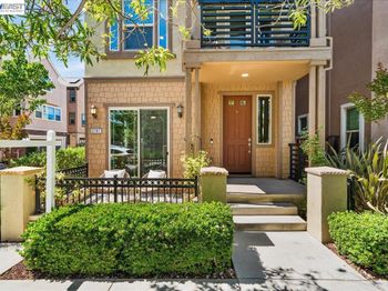 2707 Hollingbury Cmn