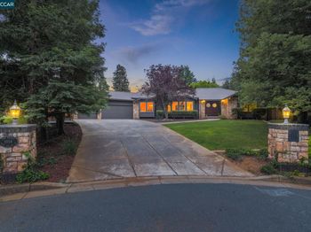 1016 Pine Hollow Ct