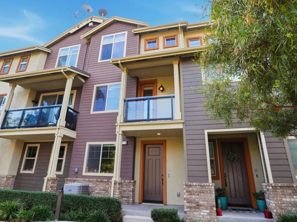 817 Tranquility Cir 4, Livermore CA 94551