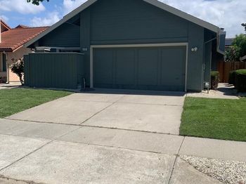4266 Warbler Loop