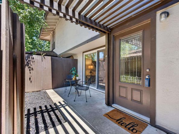 5491 Roundtree Dr C, Concord CA 94521