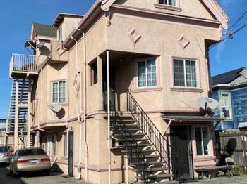 827 34th Ave