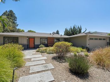 30 Blair Pl