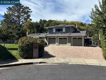 3151 La Playa Ct