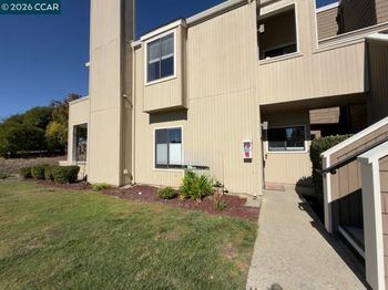 382 S Overlook Dr