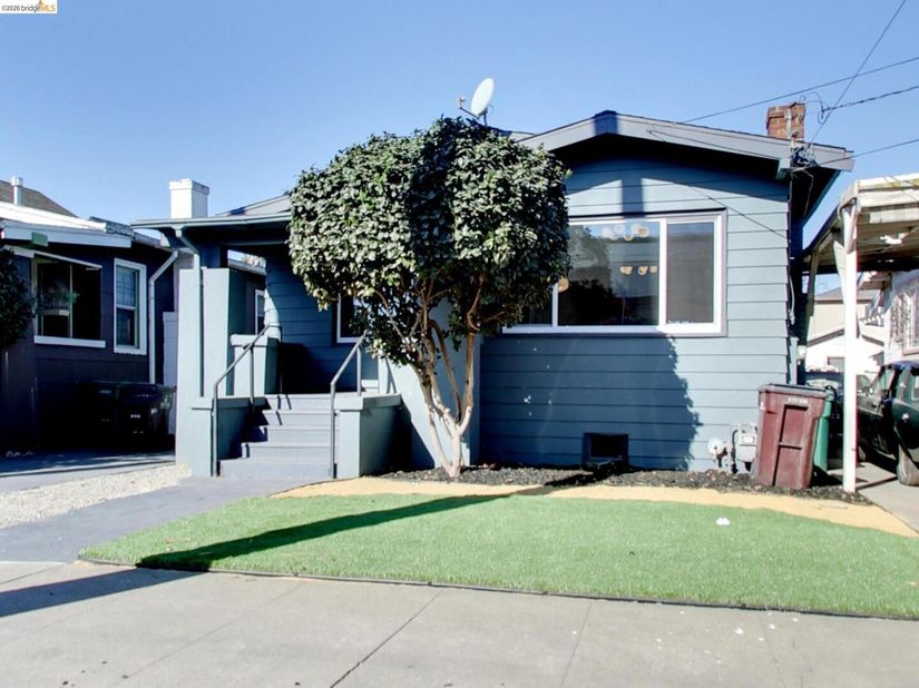 2701 Chestnut St, Oakland CA 94607