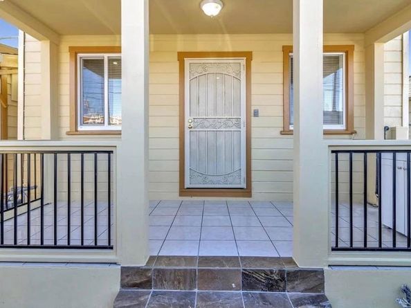 1720 46Th Ave, Oakland CA 94601