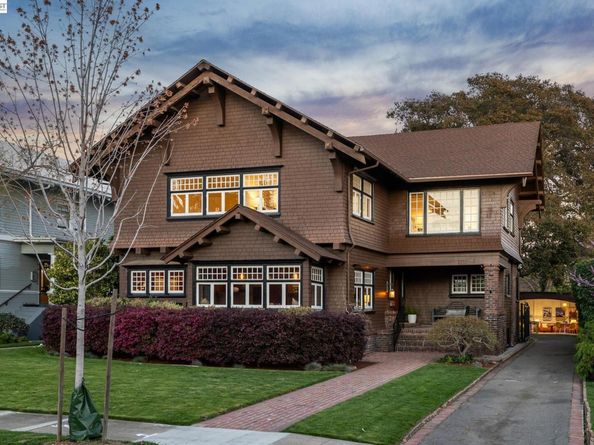 1122 Bay Street, Alameda CA 94501
