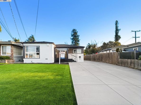 1607 Ward St, Hayward CA 94541