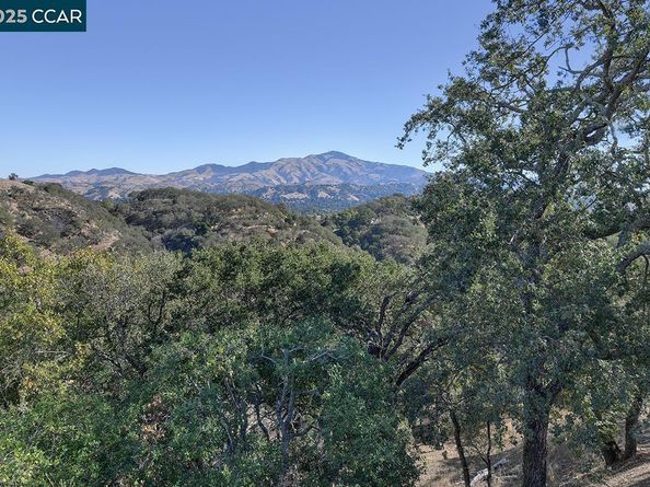 546 High Eagle Ct, Walnut Creek CA 94595