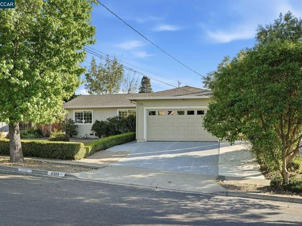 2313 Panoramic Dr, Concord CA 94520