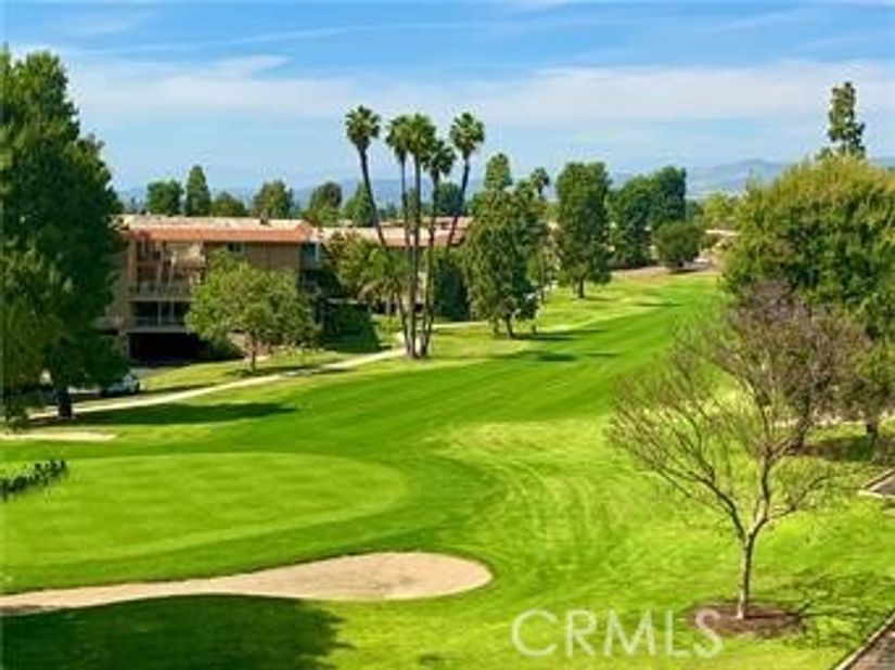 2385 Via Mariposa 2D, Laguna Woods CA 92637